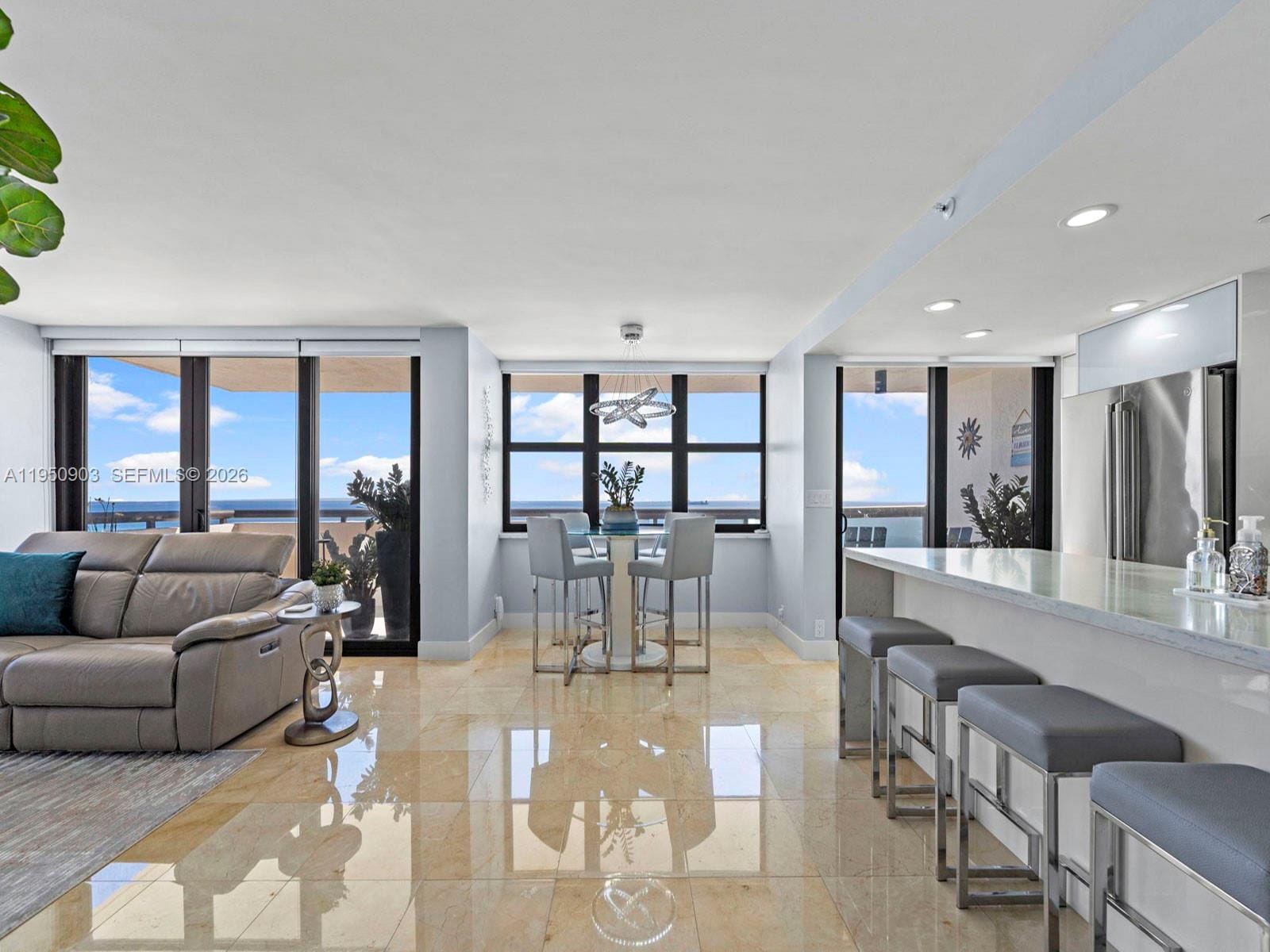 2555 Collins Avenue 1901, Miami Beach, FL 33140 photo 24