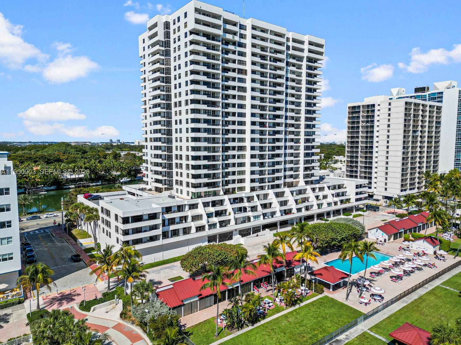 2555 Collins Avenue 1901, Miami Beach, FL 33140 photo 10
