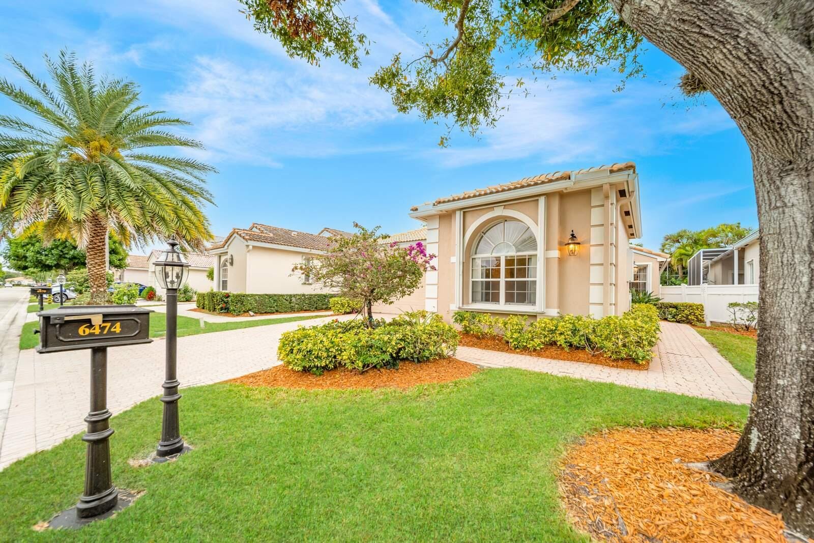 6474 Brava Way — photo 4