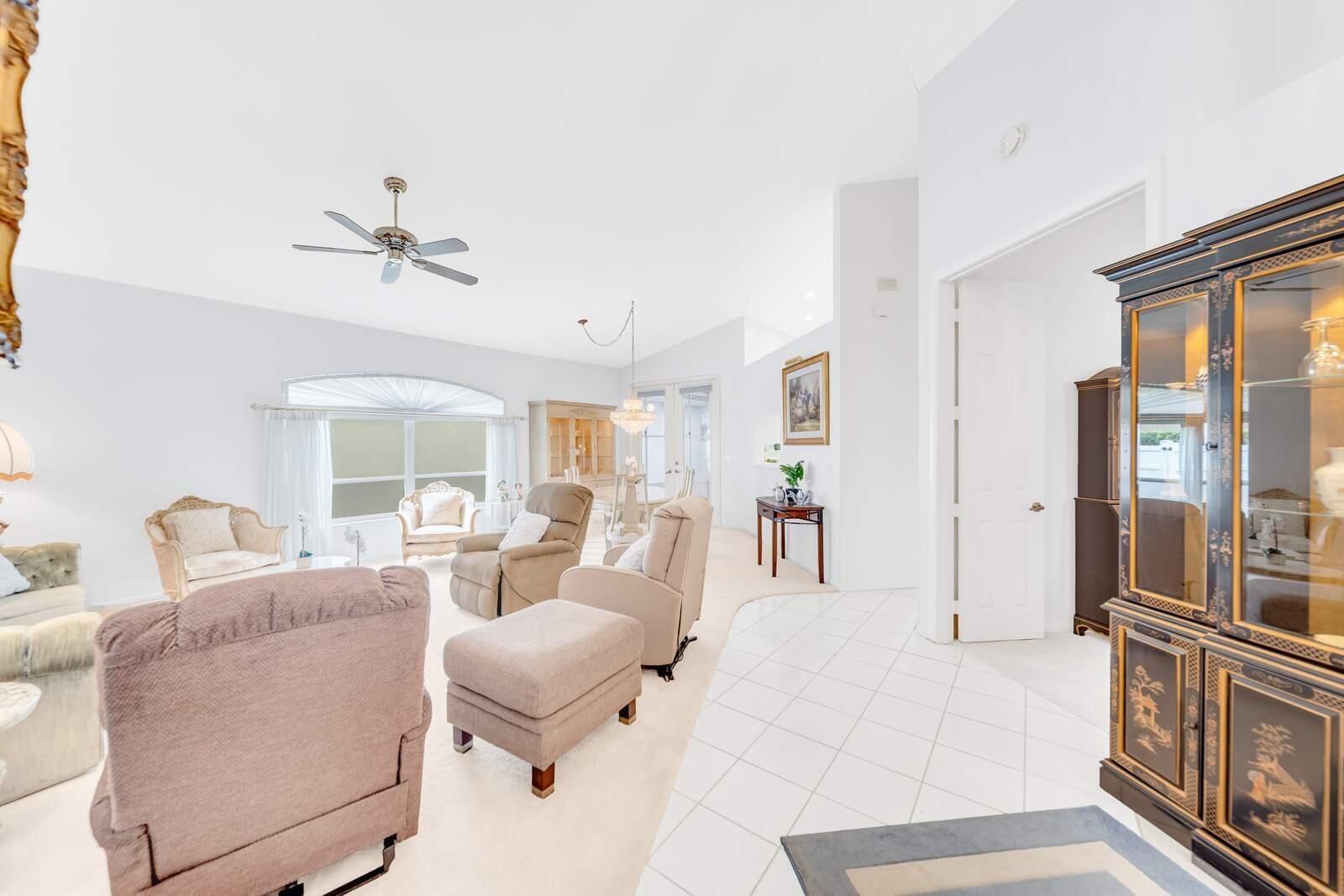 6474 Brava Way — photo 9