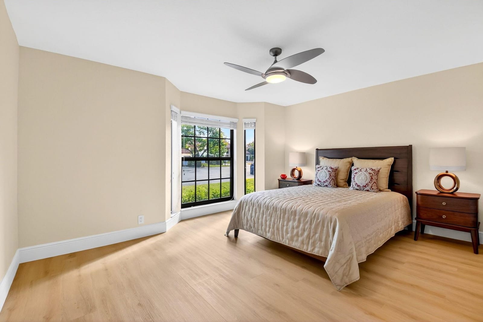 3042 Lucerne Park Drive 5612 — photo 11