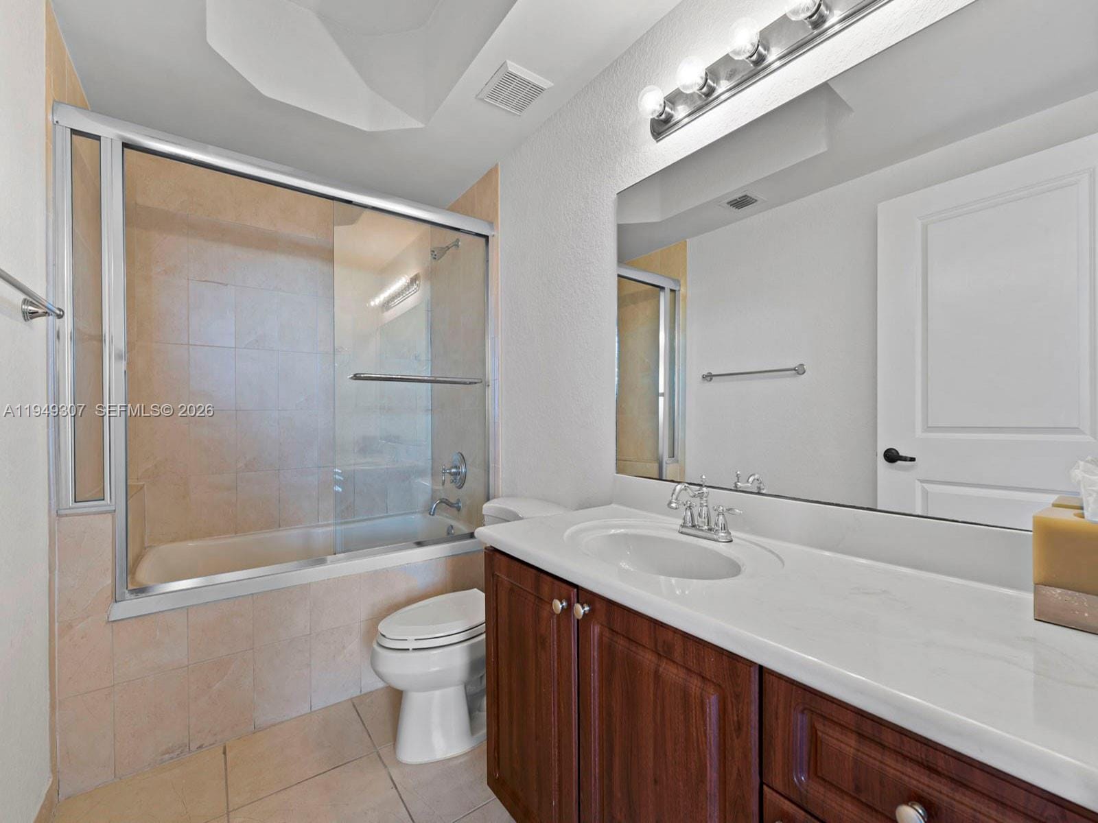 2301 SW 27th Avenue 1403, Miami, FL 33145 photo 22