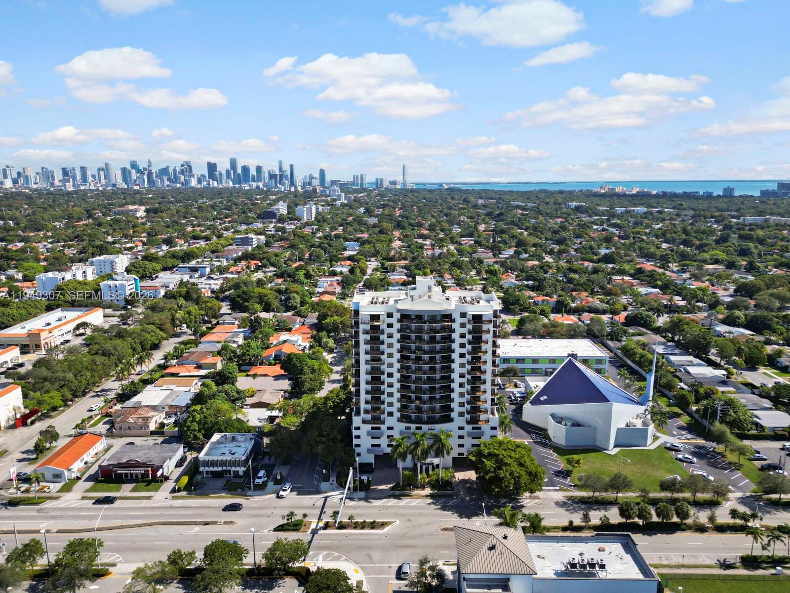 2301 SW 27th Avenue 1403, Miami, FL 33145 photo 29