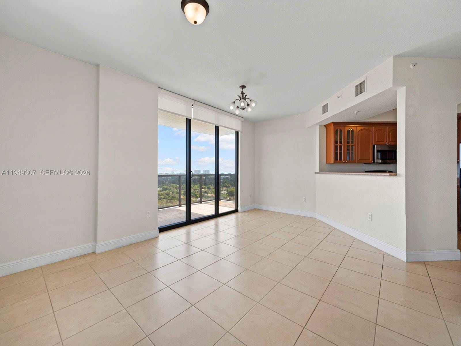 2301 SW 27th Avenue 1403 — photo 10