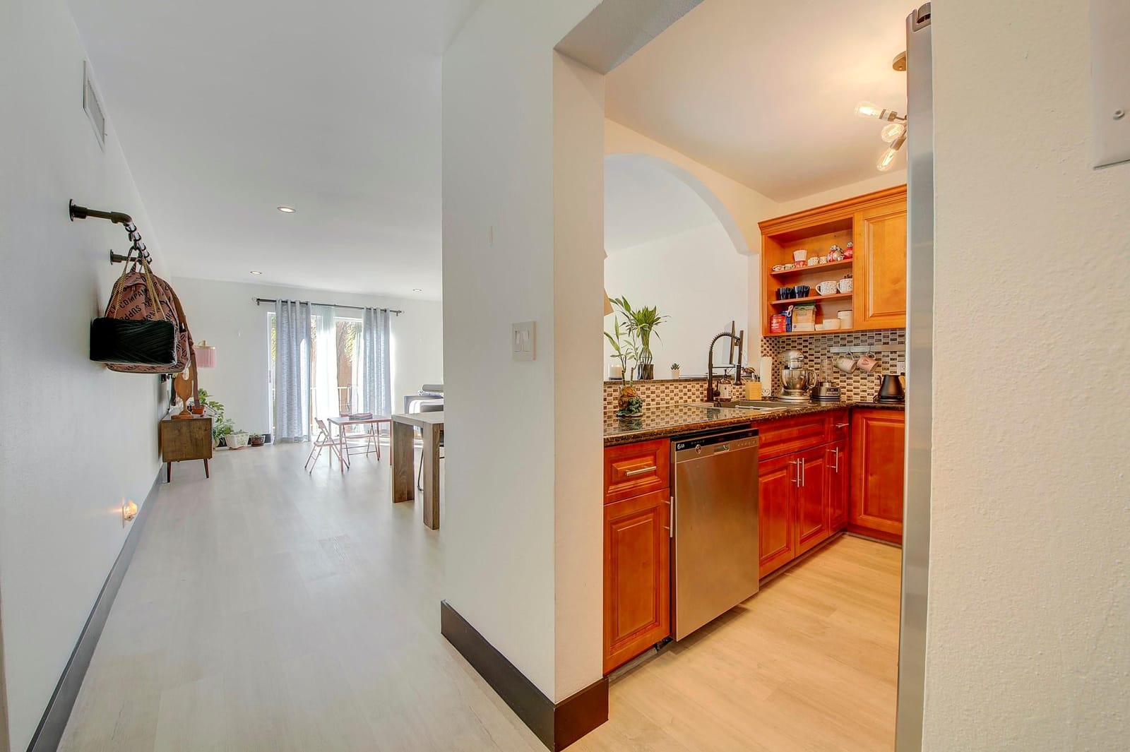 18111 NW 68th Avenue I210 — photo 3