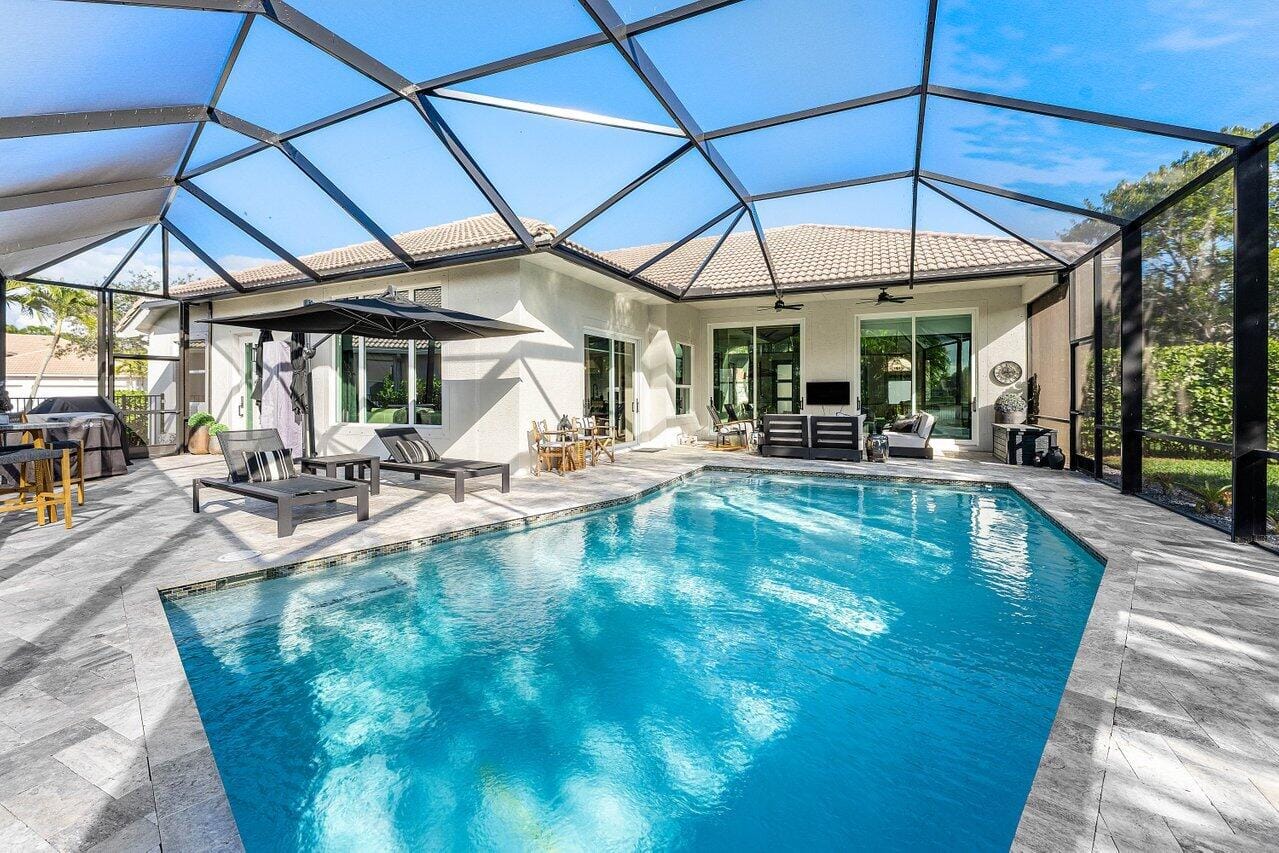 6998 SE Sleepy Hollow Lane, Stuart, FL 34997 photo 5