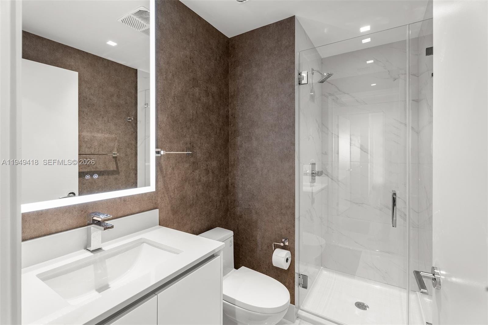 700 NE 24th Street 2602, Miami, FL 33137 photo 16