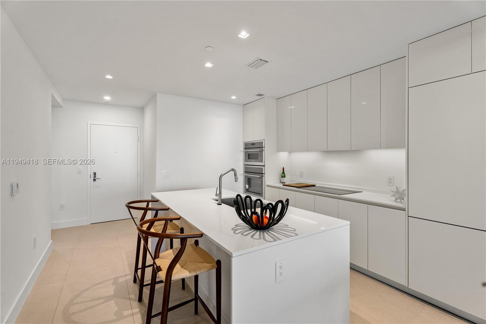 700 NE 24th Street 2602 — photo 3