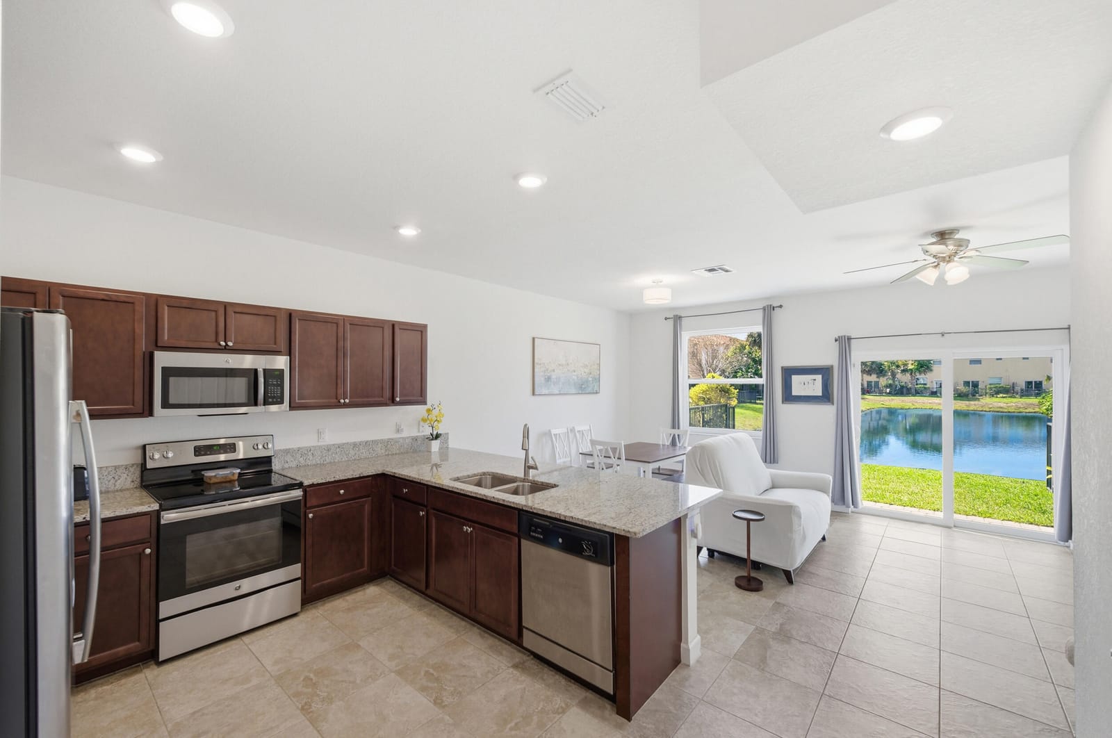4319 Braxton Avenue, West Palm Beach, FL 33417 photo 4