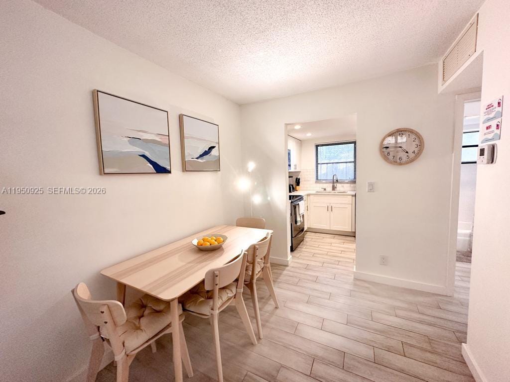 664 SE 20th Avenue 6 — photo 6