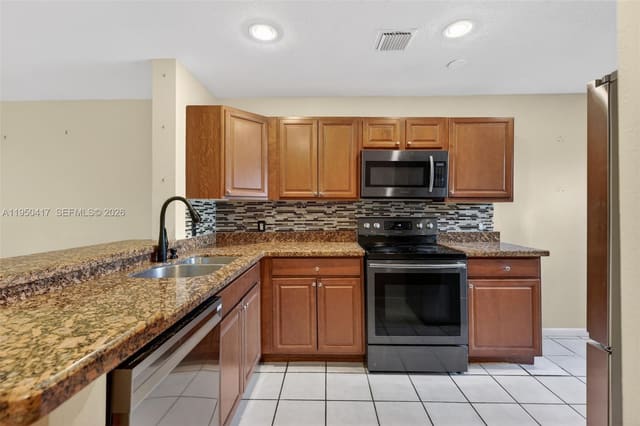7033 Woodmont Way, sold in Cypress At Woodmont, Tamarac, FL