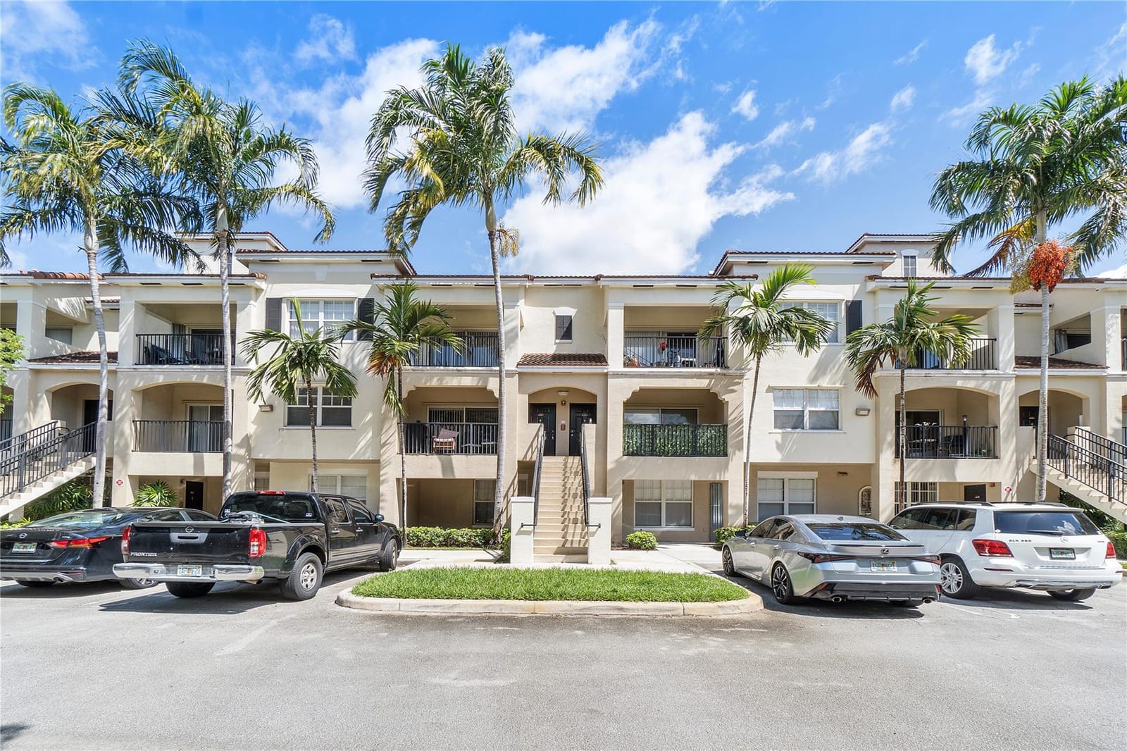 6020 W Sample Road 103 — photo 1