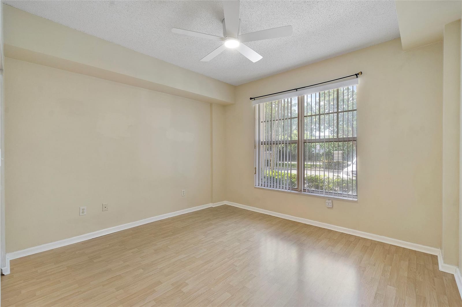 6020 W Sample Road 103 — photo 12