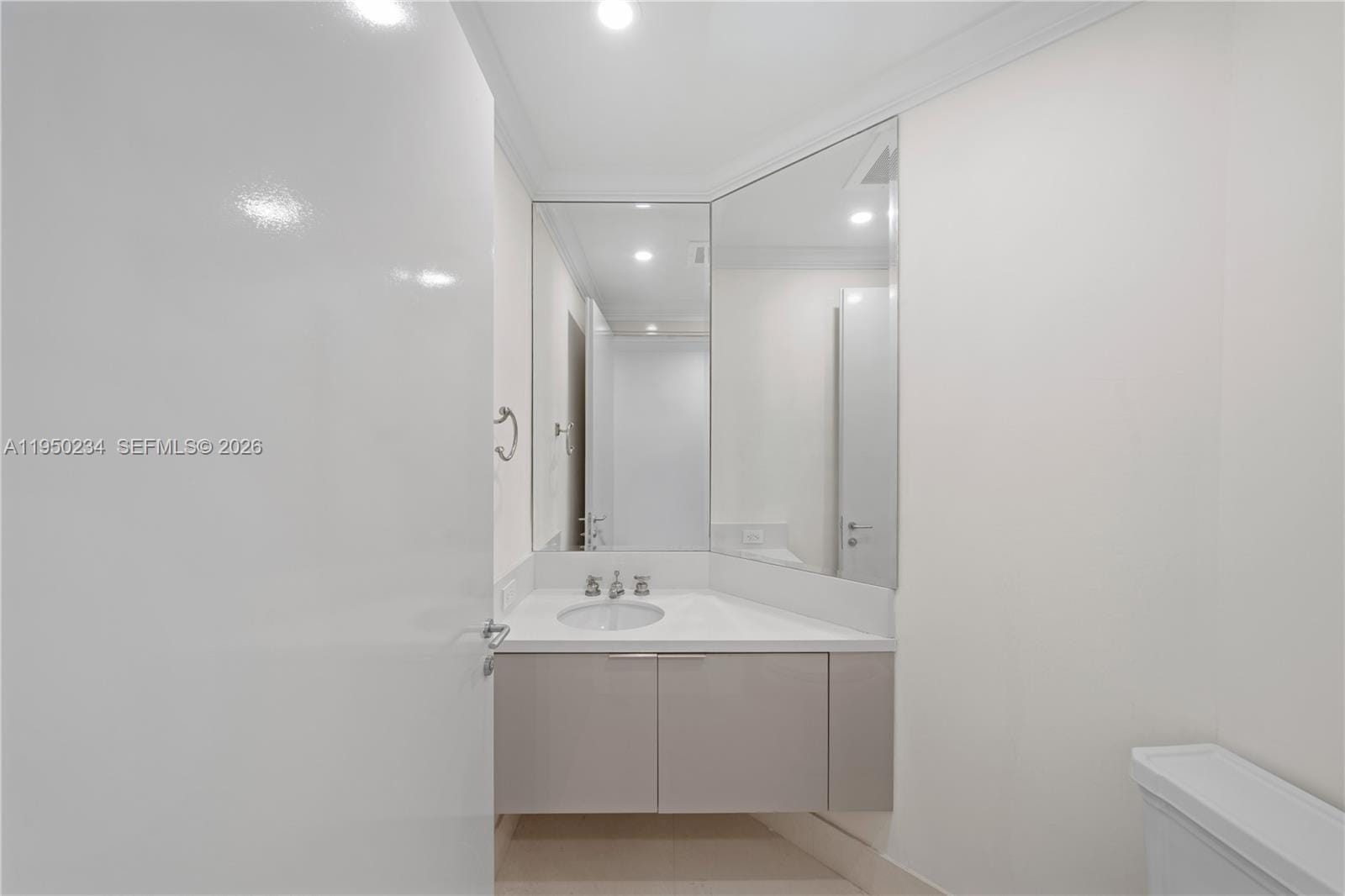 7124 Fisher Island Drive 7124, Miami Beach, FL 33109 photo 21