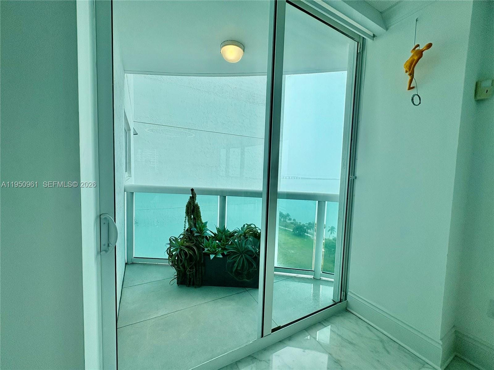 1800 N Bayshore Drive 1801, Miami, FL 33132 photo 22