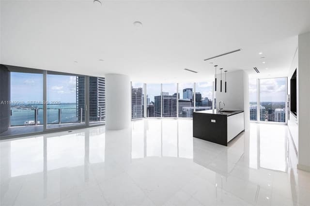 300 Biscayne Boulevard Way 4507W, sold in Aston Martin, Miami, FL