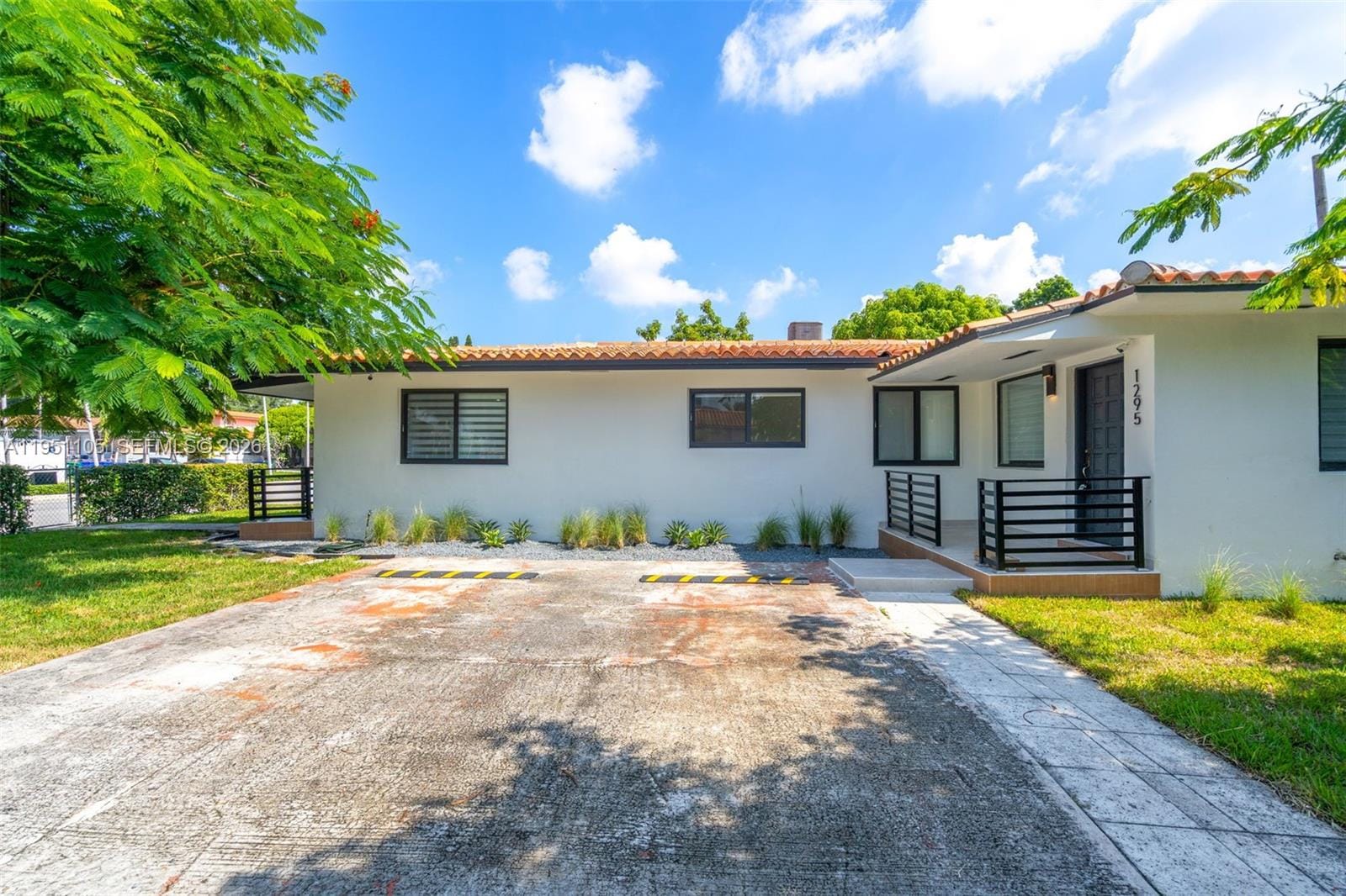 1293 SW 22nd Avenue, Miami, FL 33135 photo 3