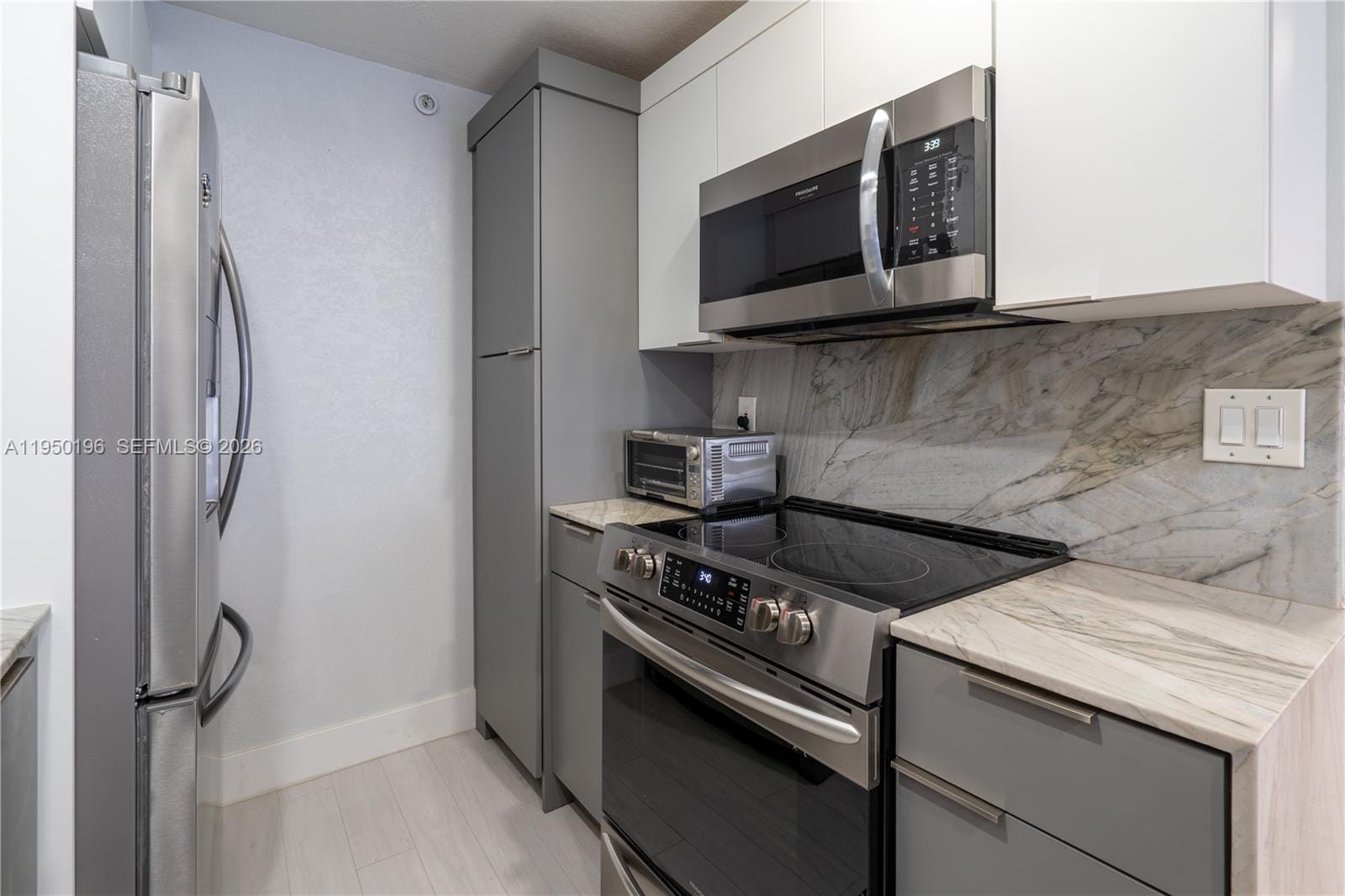 5701 Collins Avenue 1417 — photo 9