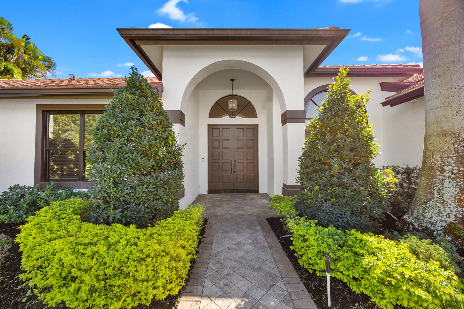 17688 Charnwood Drive — photo 4