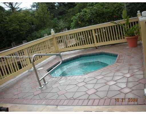 4055 W Mcnab Road H207 — photo 10