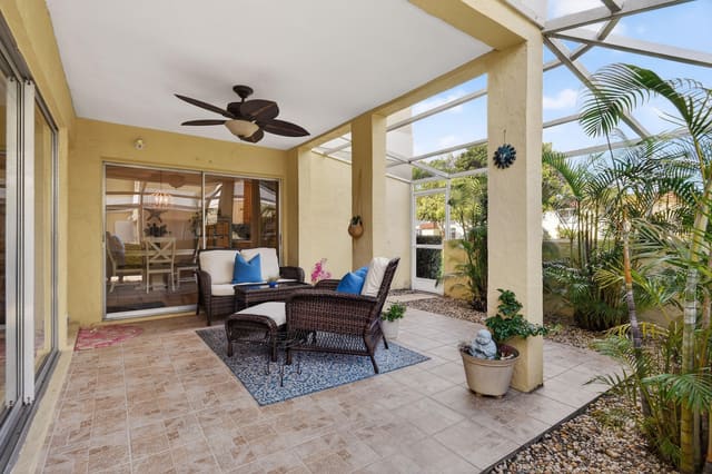 717 S Us Highway 1 912, sold in Villas On The Green Condo, Jupiter, FL