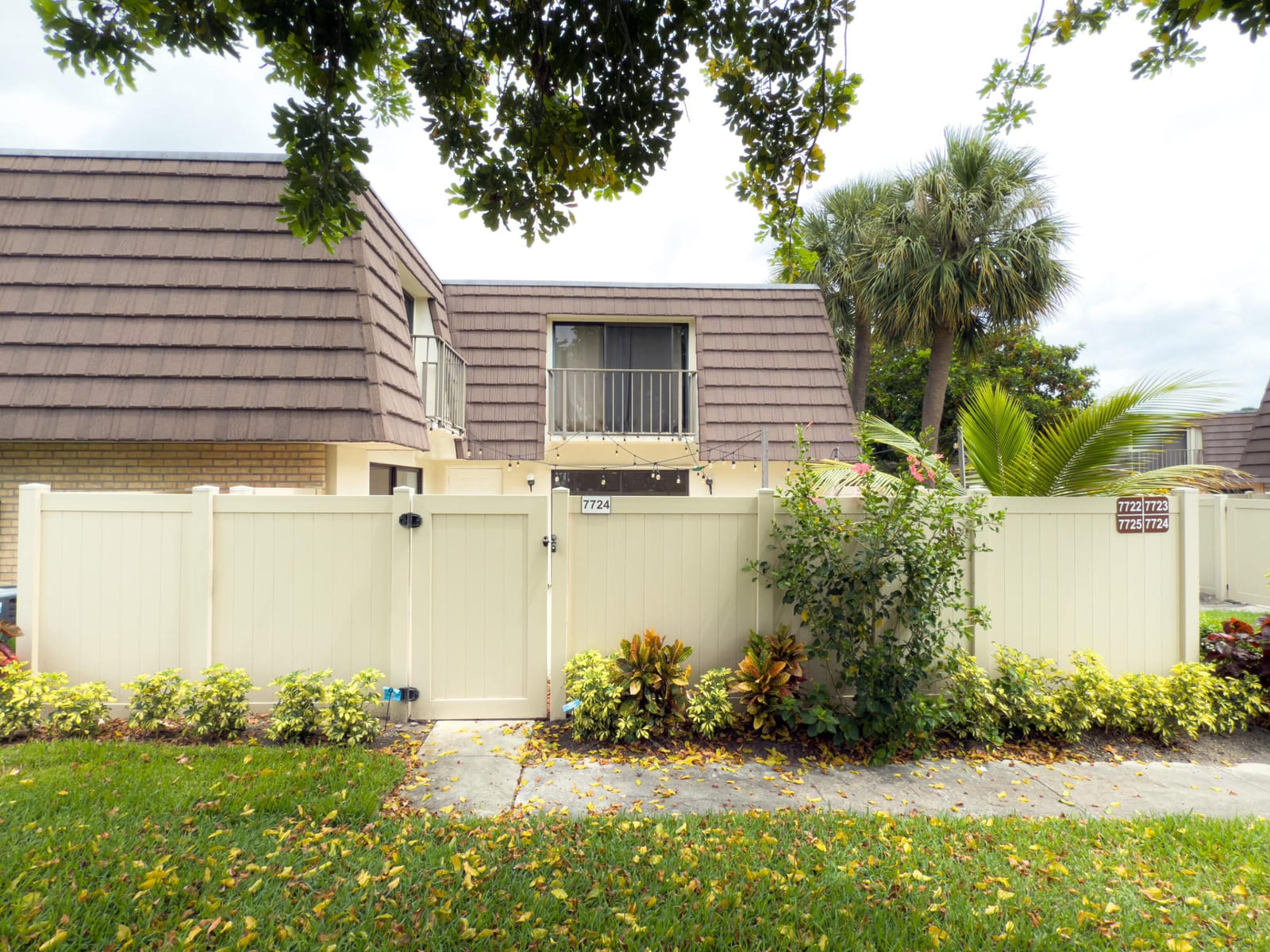 7724 77th Way, West Palm Beach, FL 33407 photo 2