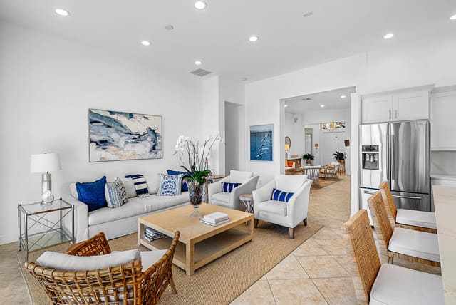 9666 Via Elegante, Wellington, FL 33411