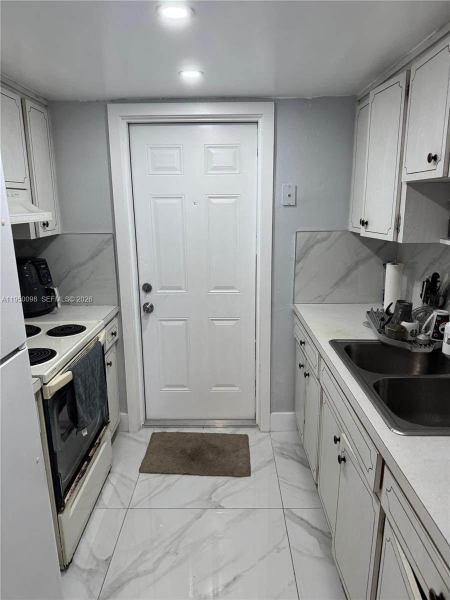 1825 Cleveland Street 15 — photo 8