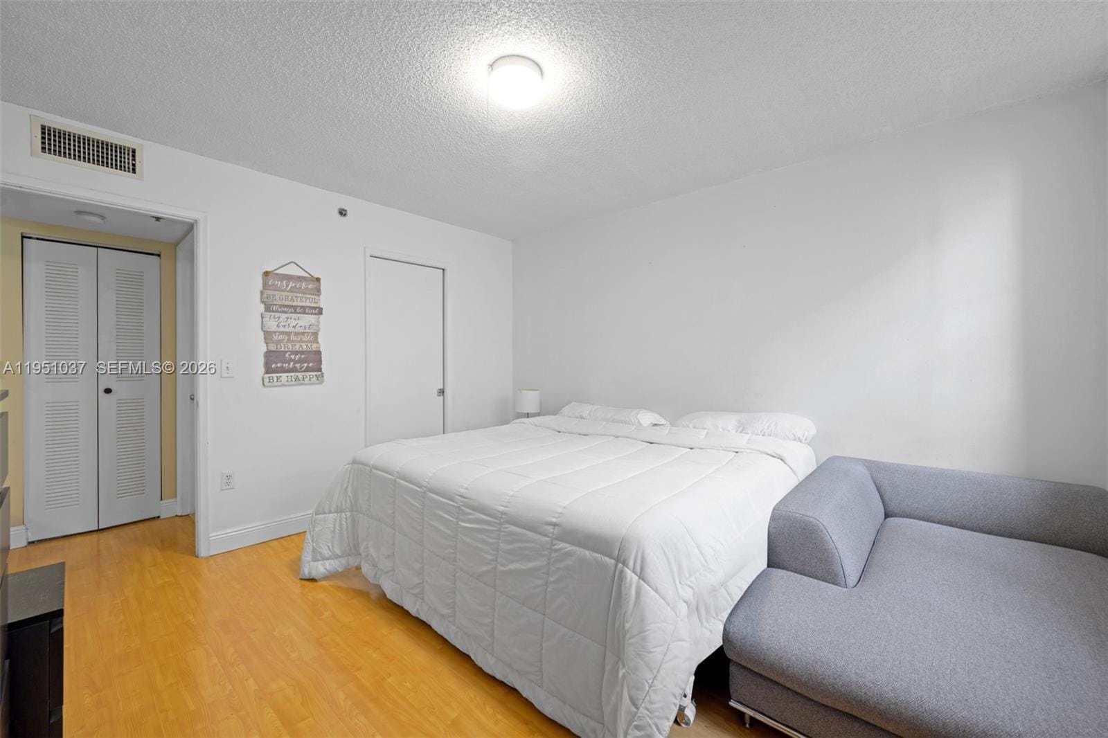 19555 E Country Club Drive 8303, Aventura, FL 33180 photo 13