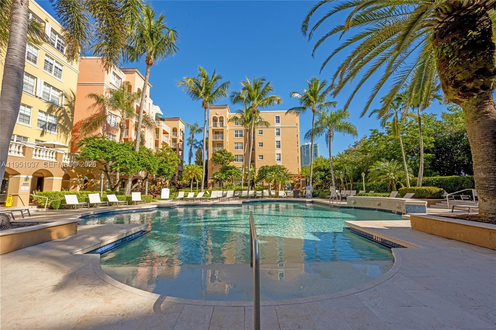 19555 E Country Club Drive 8303, Aventura, FL 33180 photo 20