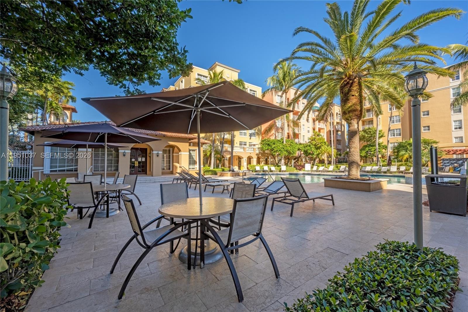 19555 E Country Club Drive 8303, Aventura, FL 33180 photo 23