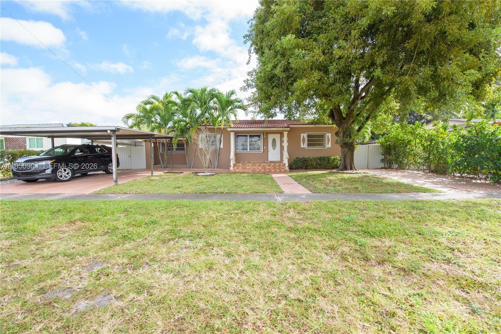 5431 W 2nd Avenue, Hialeah, FL 33012 photo 1