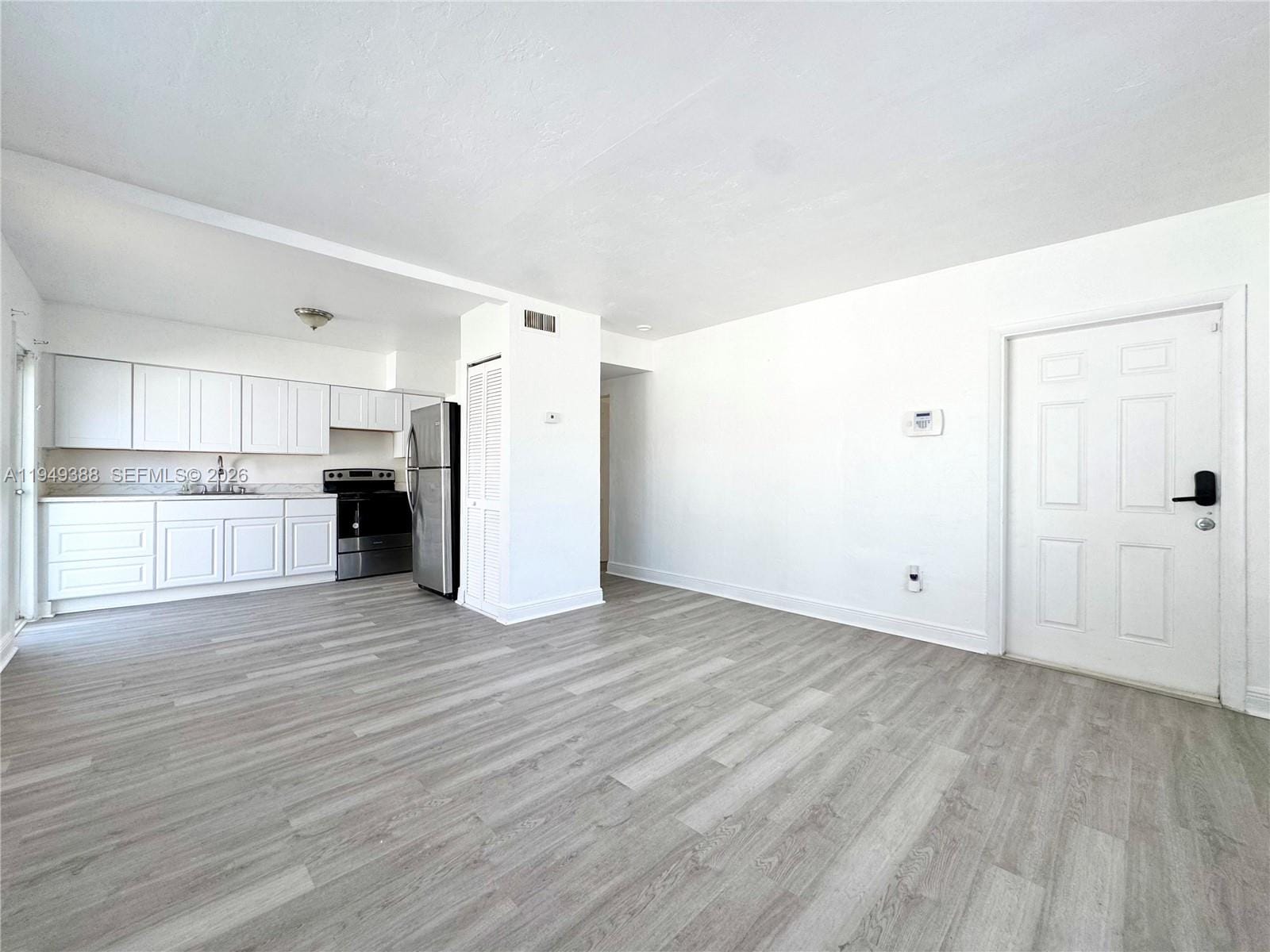 1130 NE 111th Street — photo 4