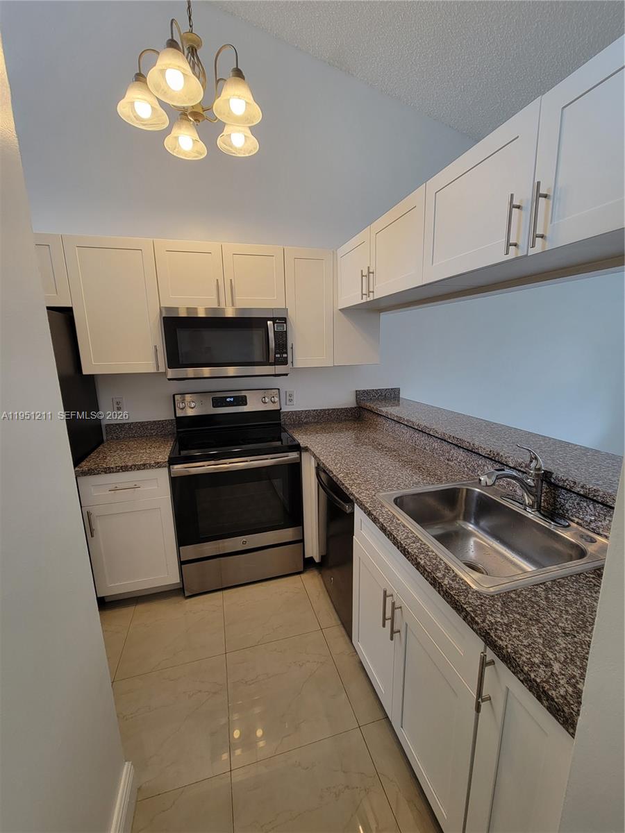 958 Coral Club Drive 958, Coral Springs, FL 33071, Coral Springs