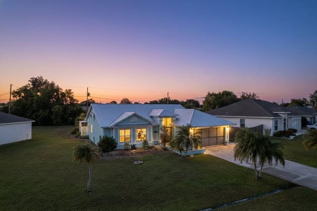2366 SE Beechwood Terrace, sold in Port St Lucie Sectio, Port St Lucie, FL