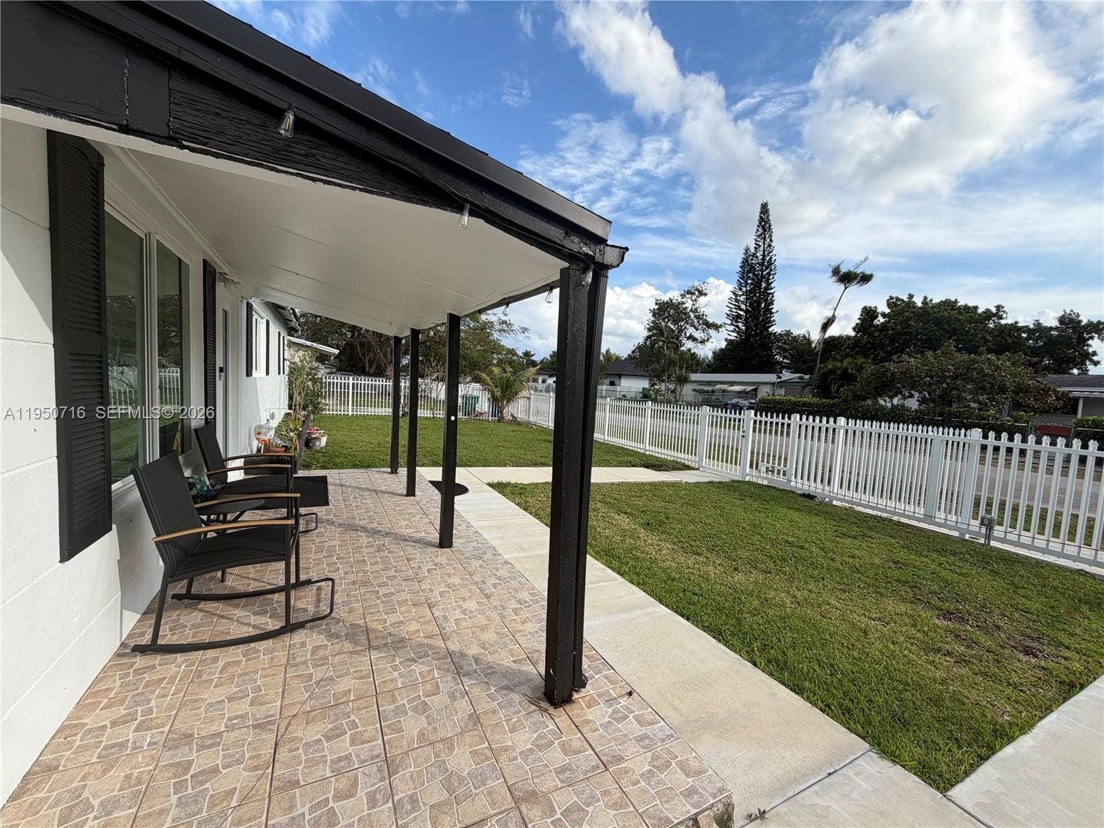 1011 NE 212th Terrace, Miami, FL 33179 photo 6