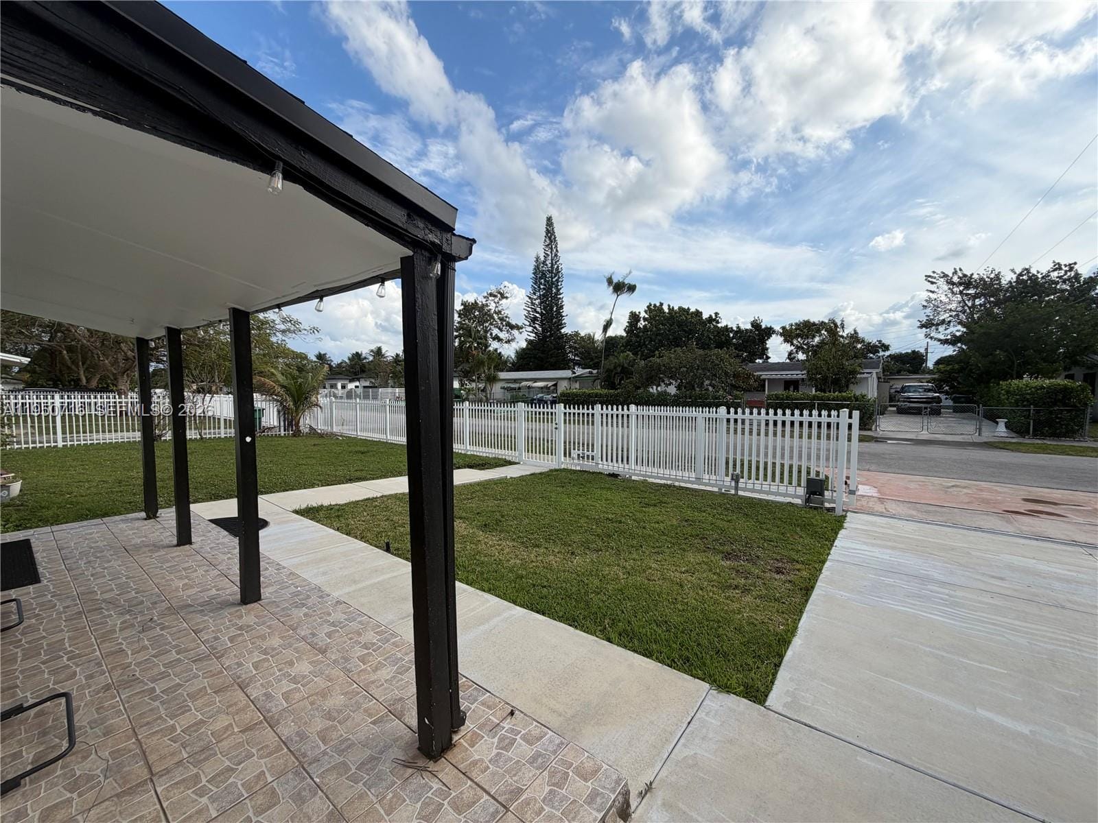 1011 NE 212th Terrace, Miami, FL 33179 photo 7