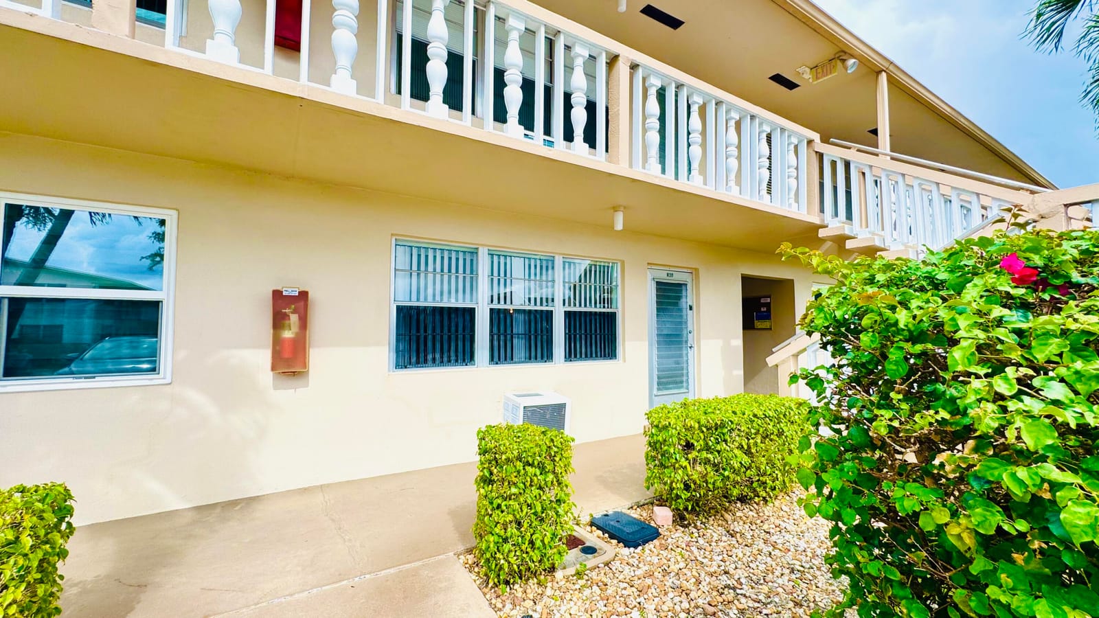 164 Kent J, West Palm Beach, FL 33417 photo 16