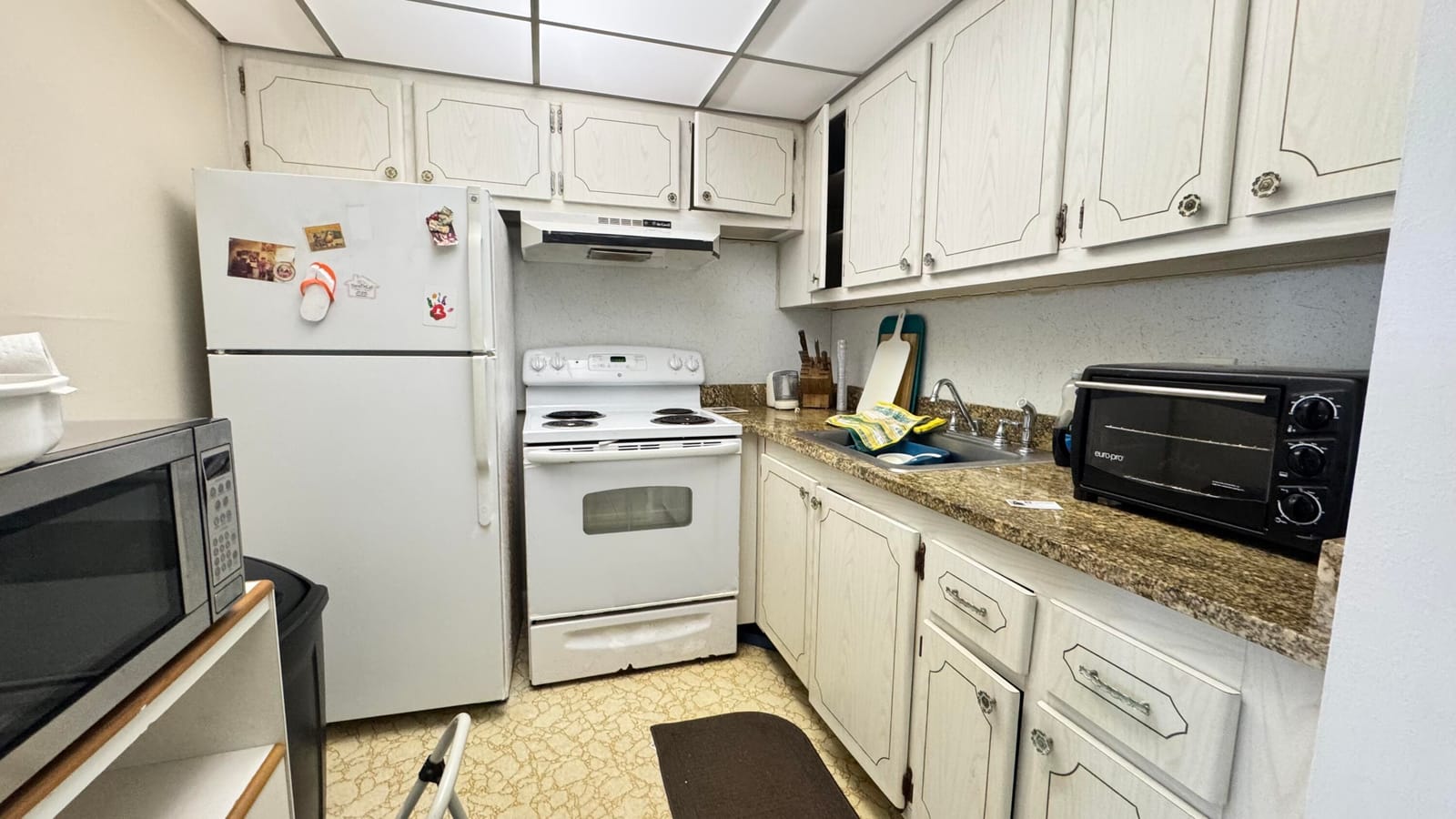 164 Kent J, West Palm Beach, FL 33417 photo 20