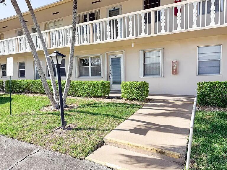 164 Kent J, West Palm Beach, FL 33417, West Palm Beach