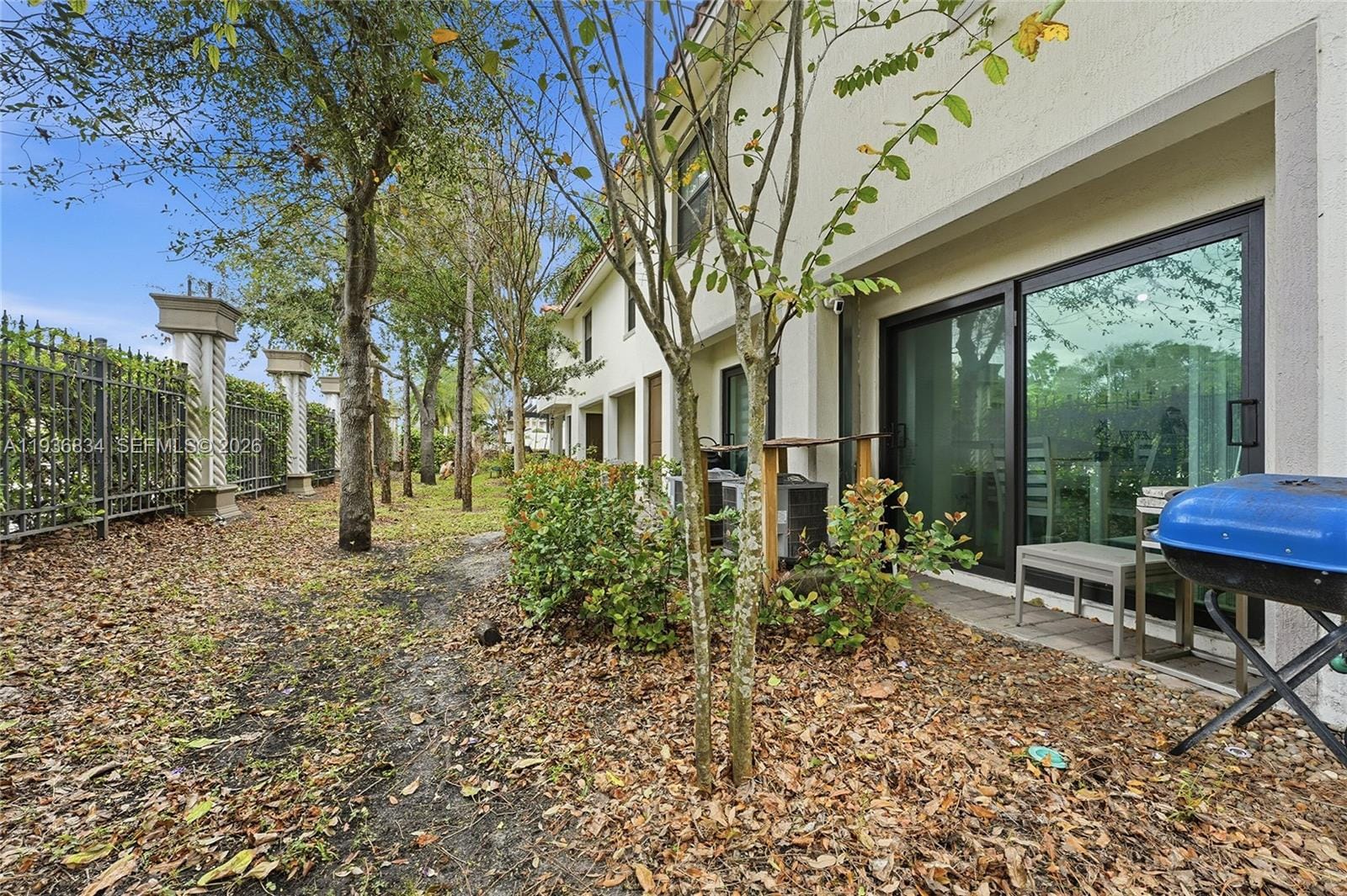 5059 Genove Place, Riviera Beach, FL 33410 photo 21