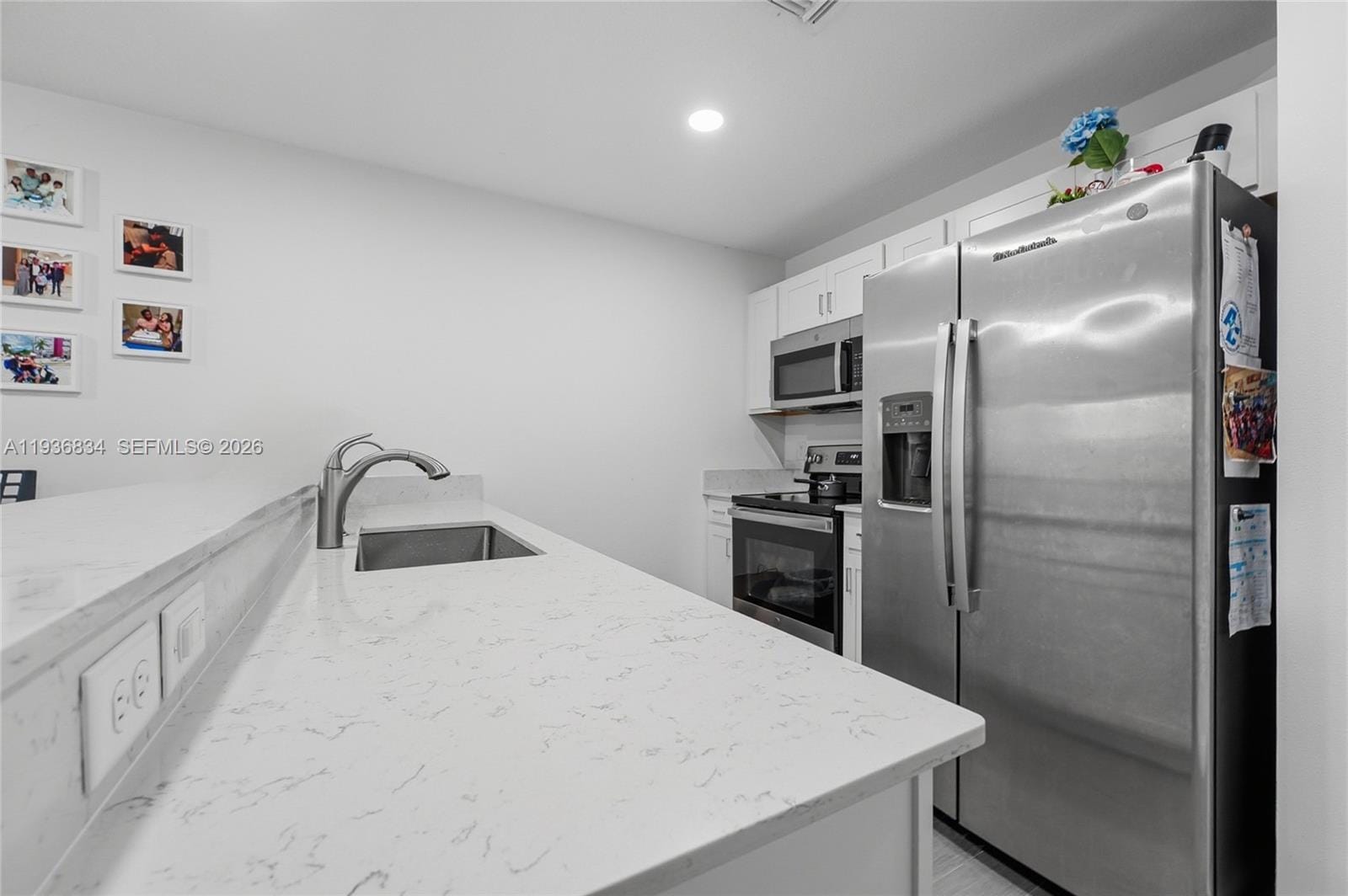 5059 Genove Place — photo 10