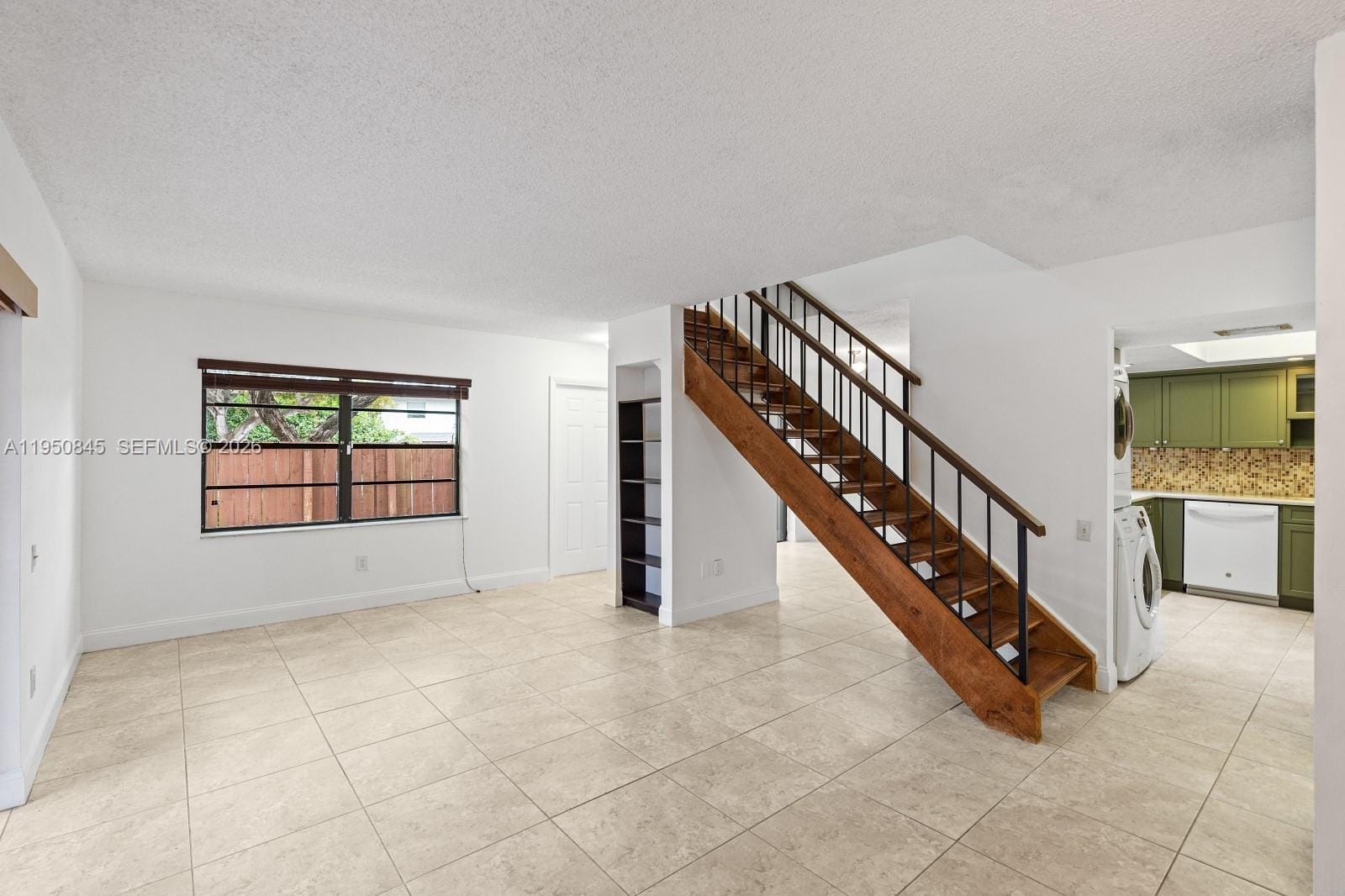 7064 SW 114th Place B, Miami, FL 33173 photo 4