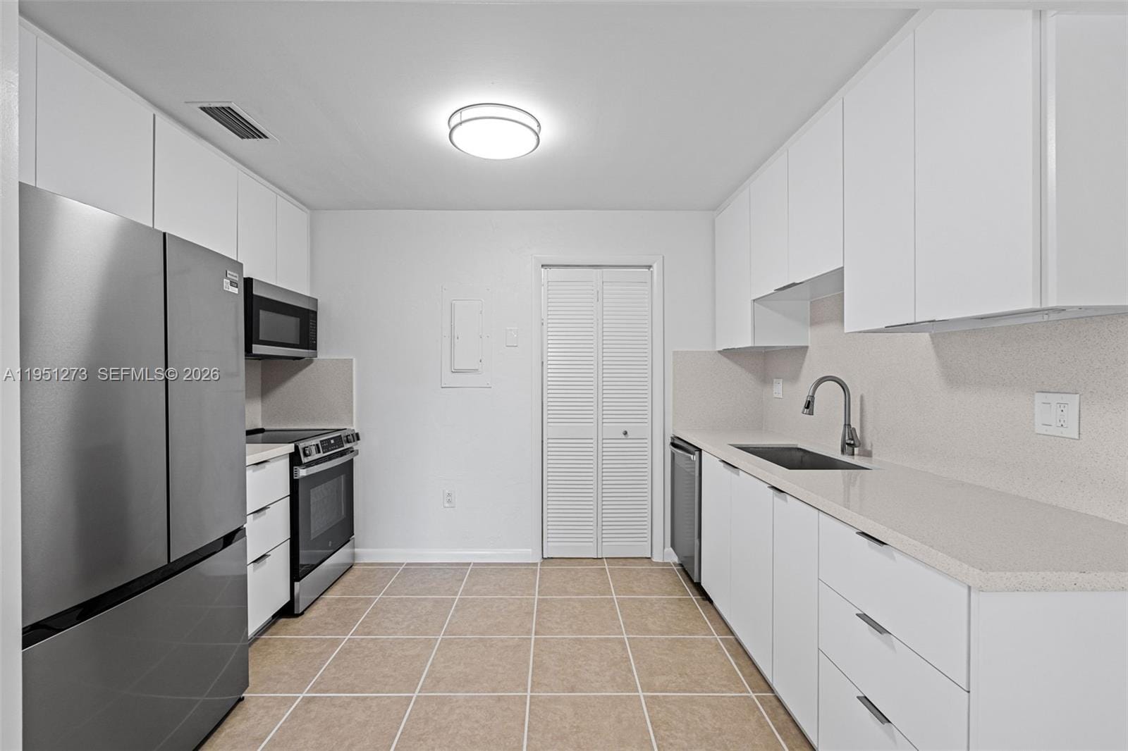 8134 SW 83rd Street, Miami, FL 33143 photo 4