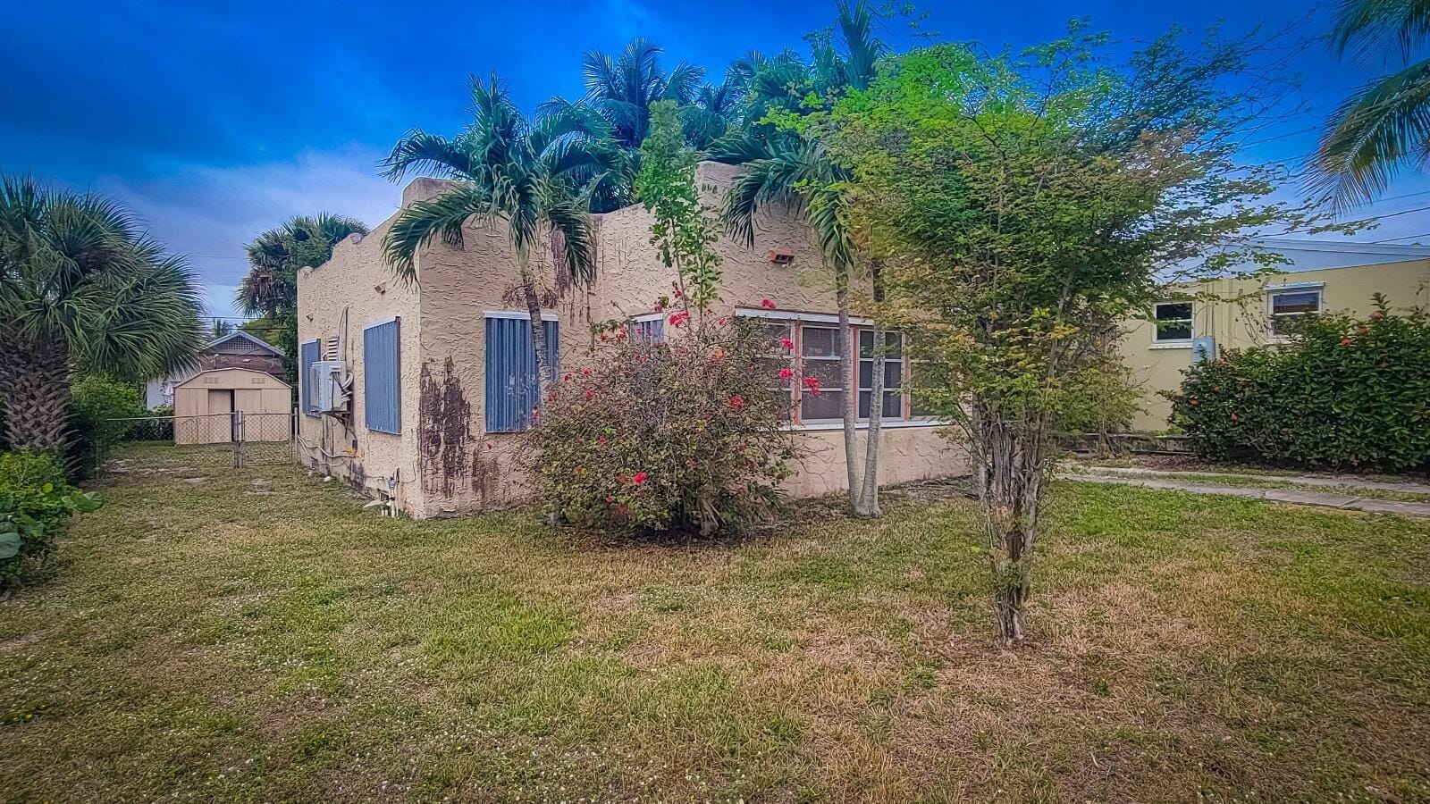 842 Selkirk Street, West Palm Beach, FL 33405 photo 3