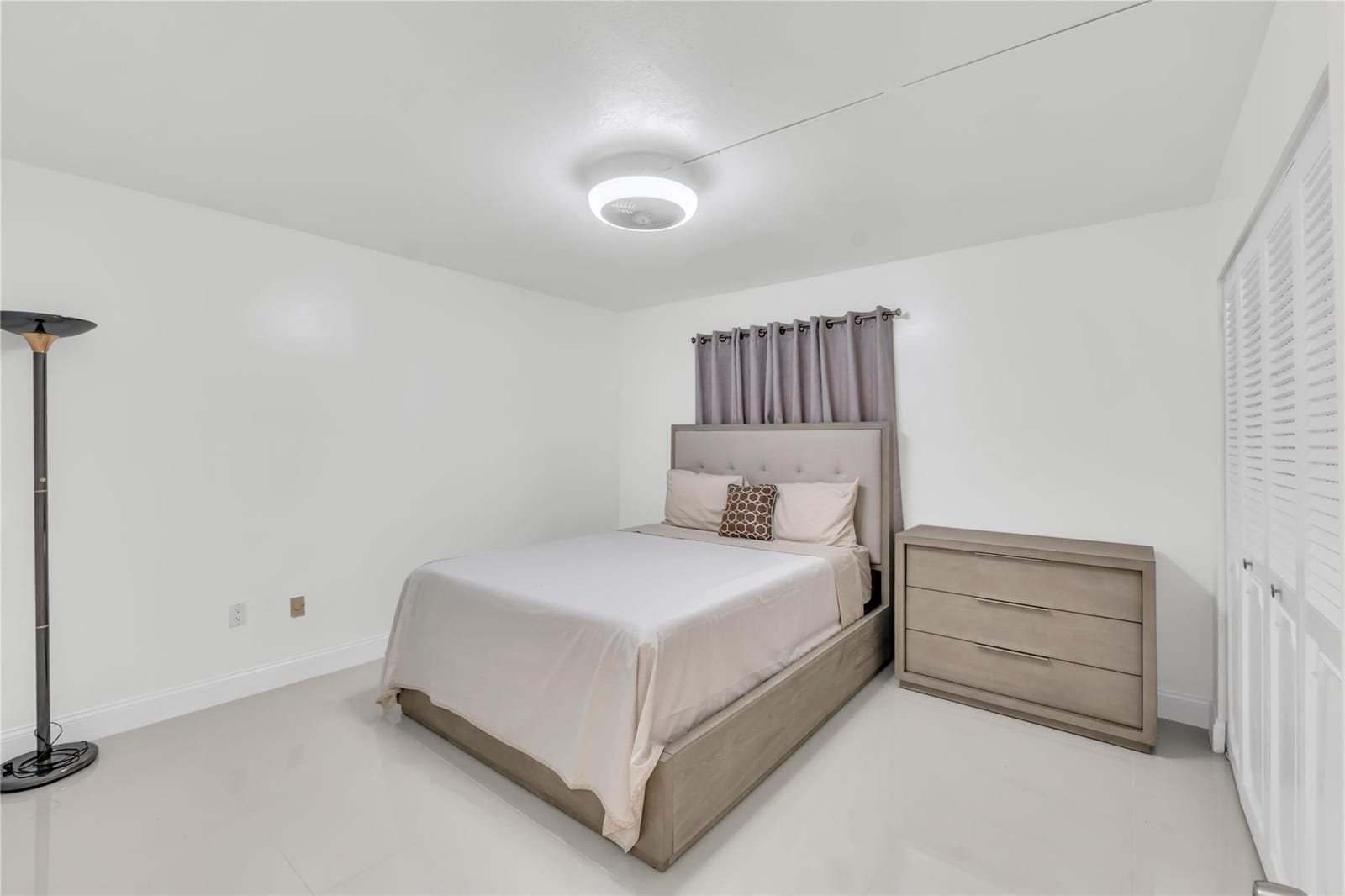 3920 Inverrary Boulevard 104-C — photo 7