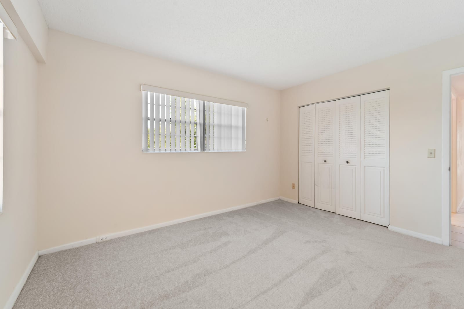 200 Dorset E — photo 11