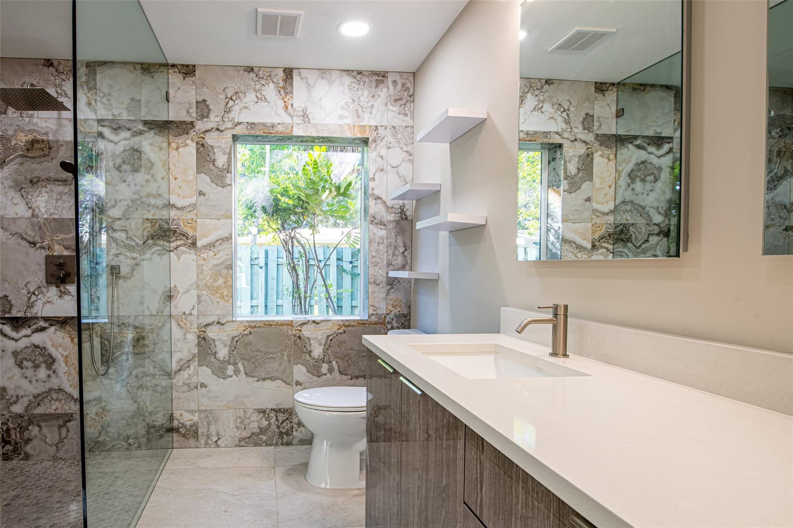 171 SE 6th Avenue, Deerfield Beach, FL 33441 photo 20