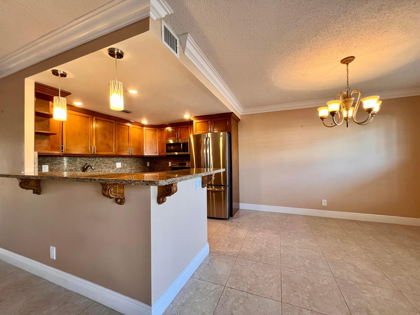 110 Greenbrier B — photo 6