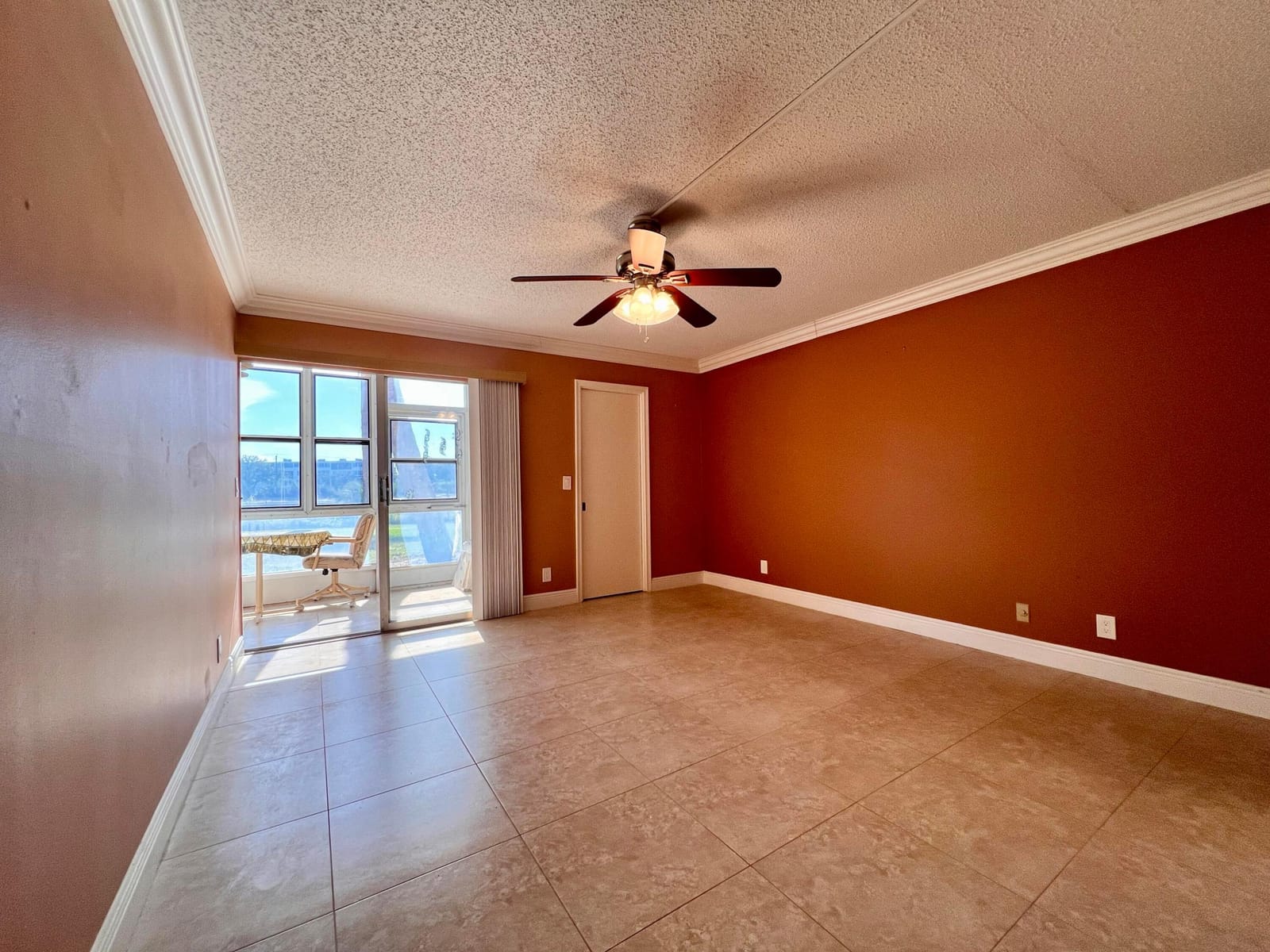 110 Greenbrier B — photo 8